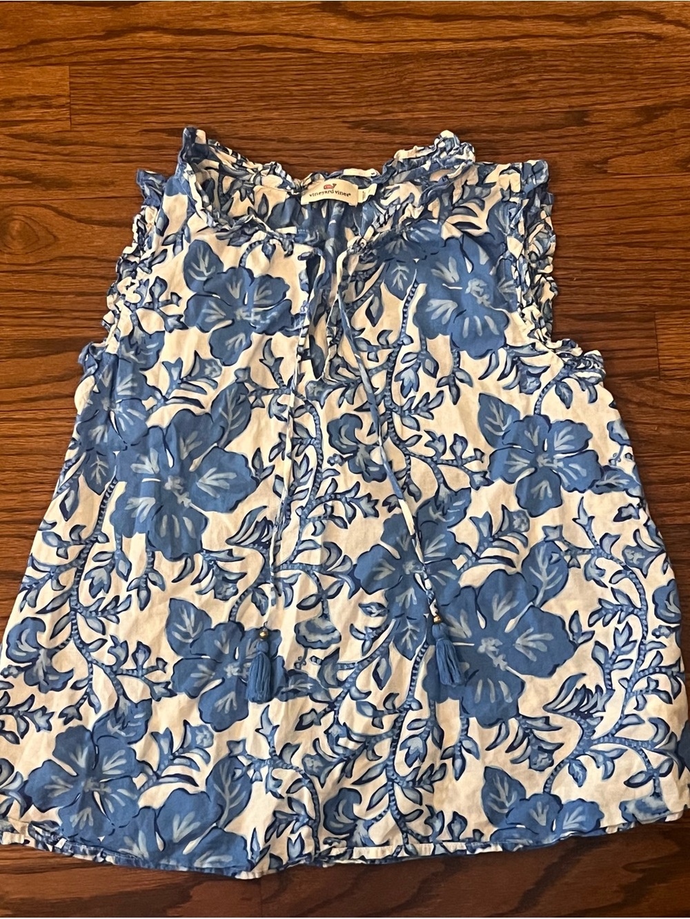 Vineyard Vines Sleeveless Blue Floral Women's Top